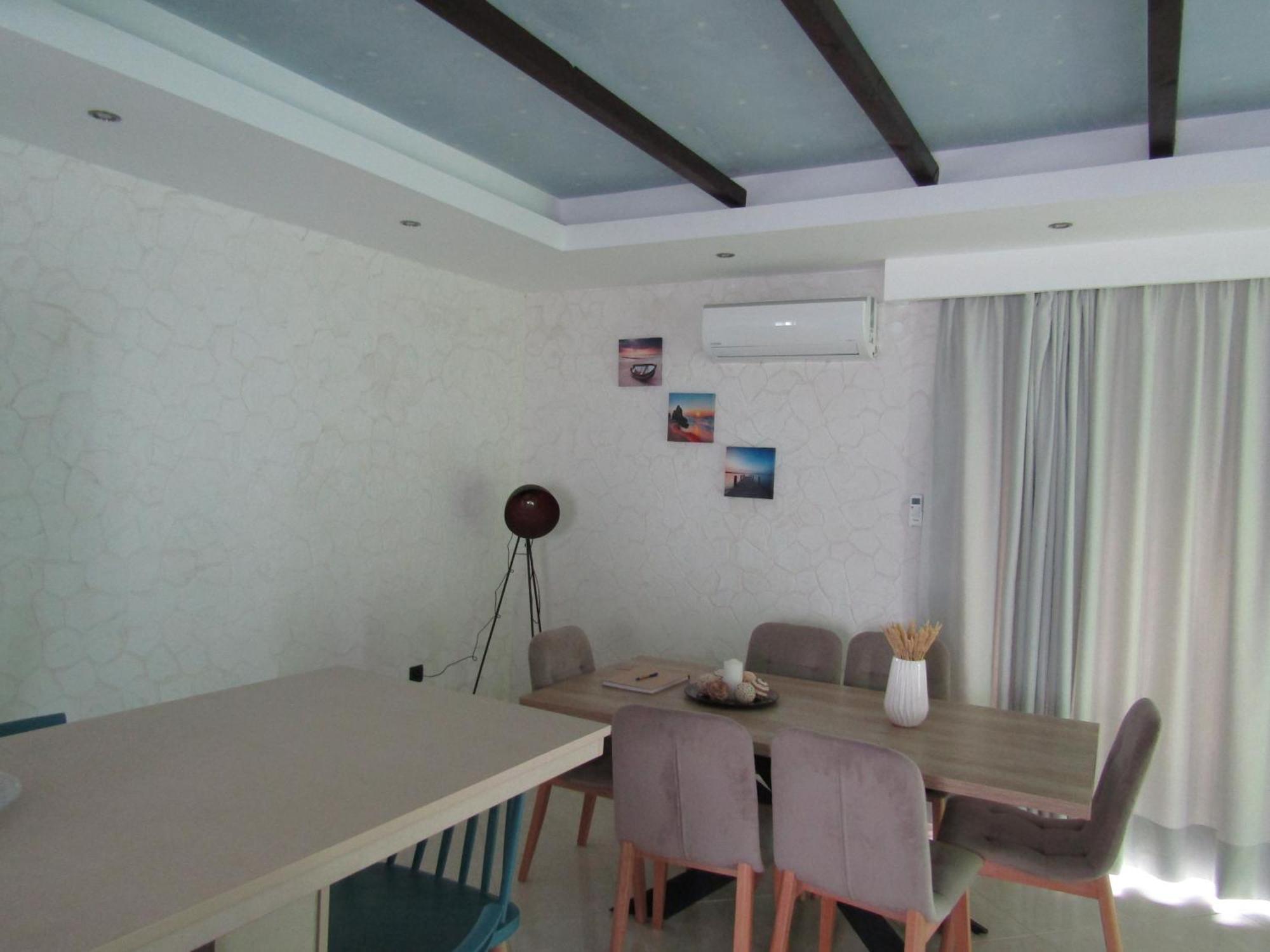 Villa Gusta Tholos  외부 사진