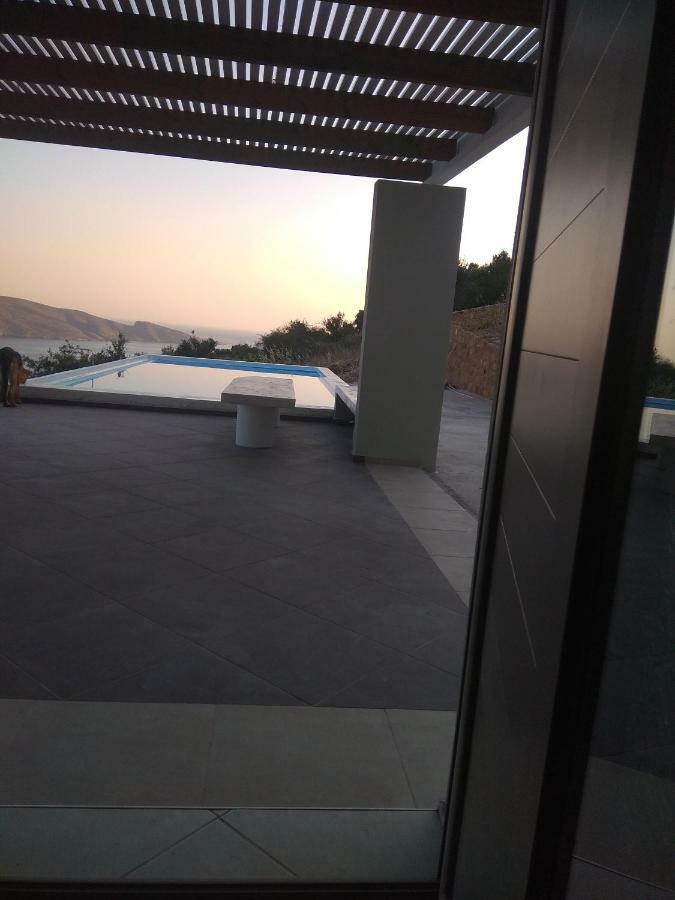 Villa Gusta Tholos  외부 사진